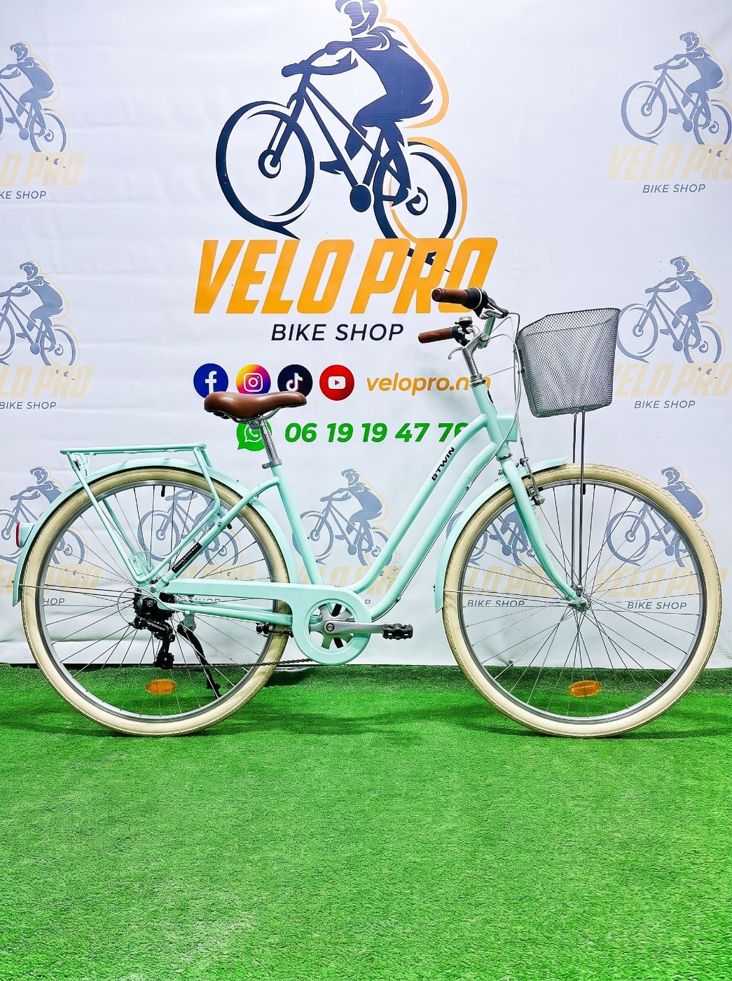 Vélo de ville B'Twin Elops 520