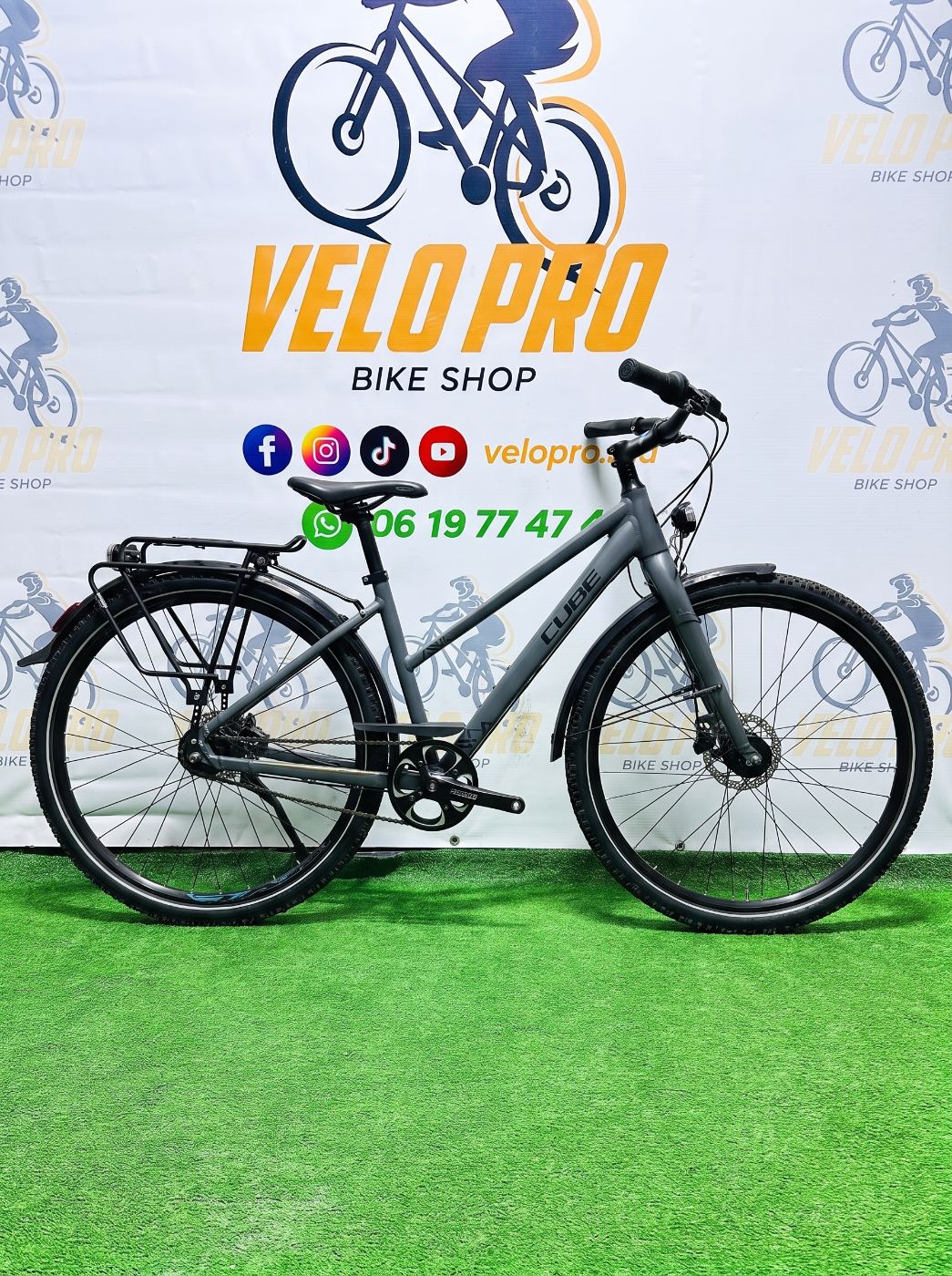 Vélo VTC Cube Travel Pro